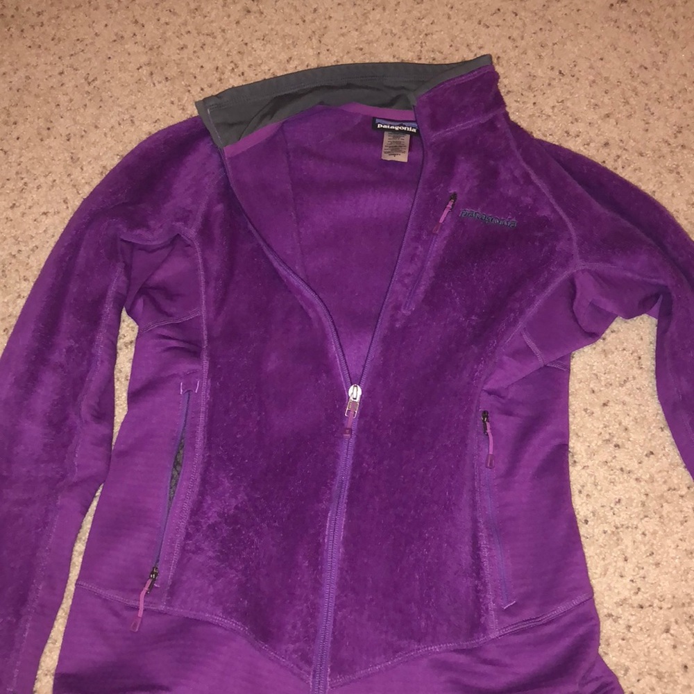 Patagonia fleece sweater